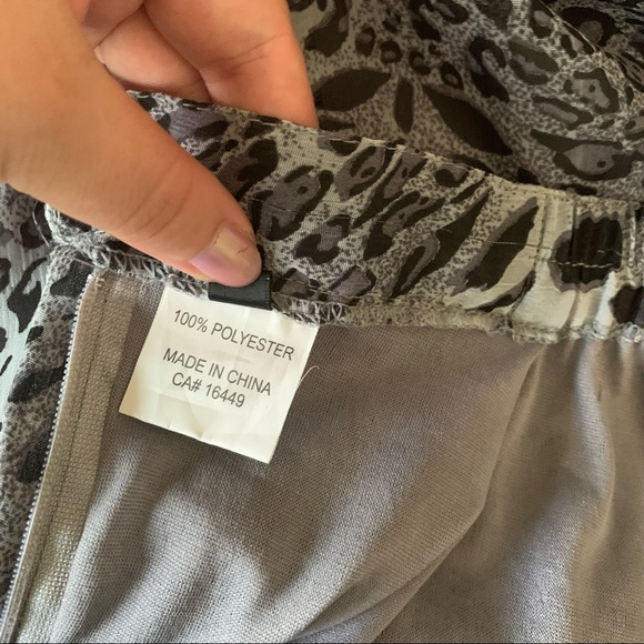 Unbranded grey animal print flown midi skirt - Picture 6 of 7